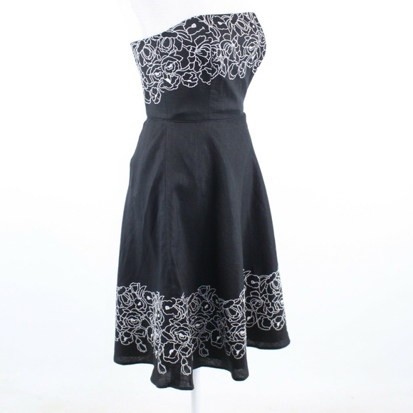 LOFT Dresses & Skirts - Ann Taylor Loft Linen Black with Floral Embroidery Strapless Dress sz 4P